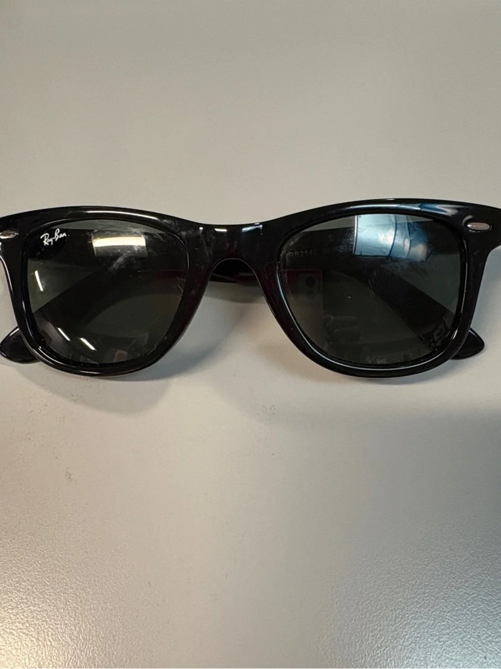 Ray-Ban Black Wayfarer Sunglasses for Men